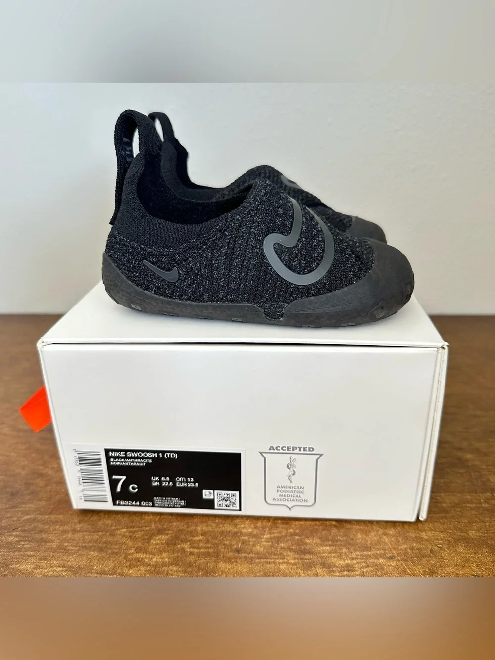 Nike Swoosh 1 Flyknit Black/Anthracite Baby TD Toddler Size 7c FB3244 003 New